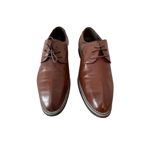 Men Pertorated Detail Lace up Front Dress Shoes Business Derby Shoes For Outdoor - Picture 3 of 16